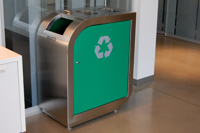 Leaf Triple Stream Recycling Bin